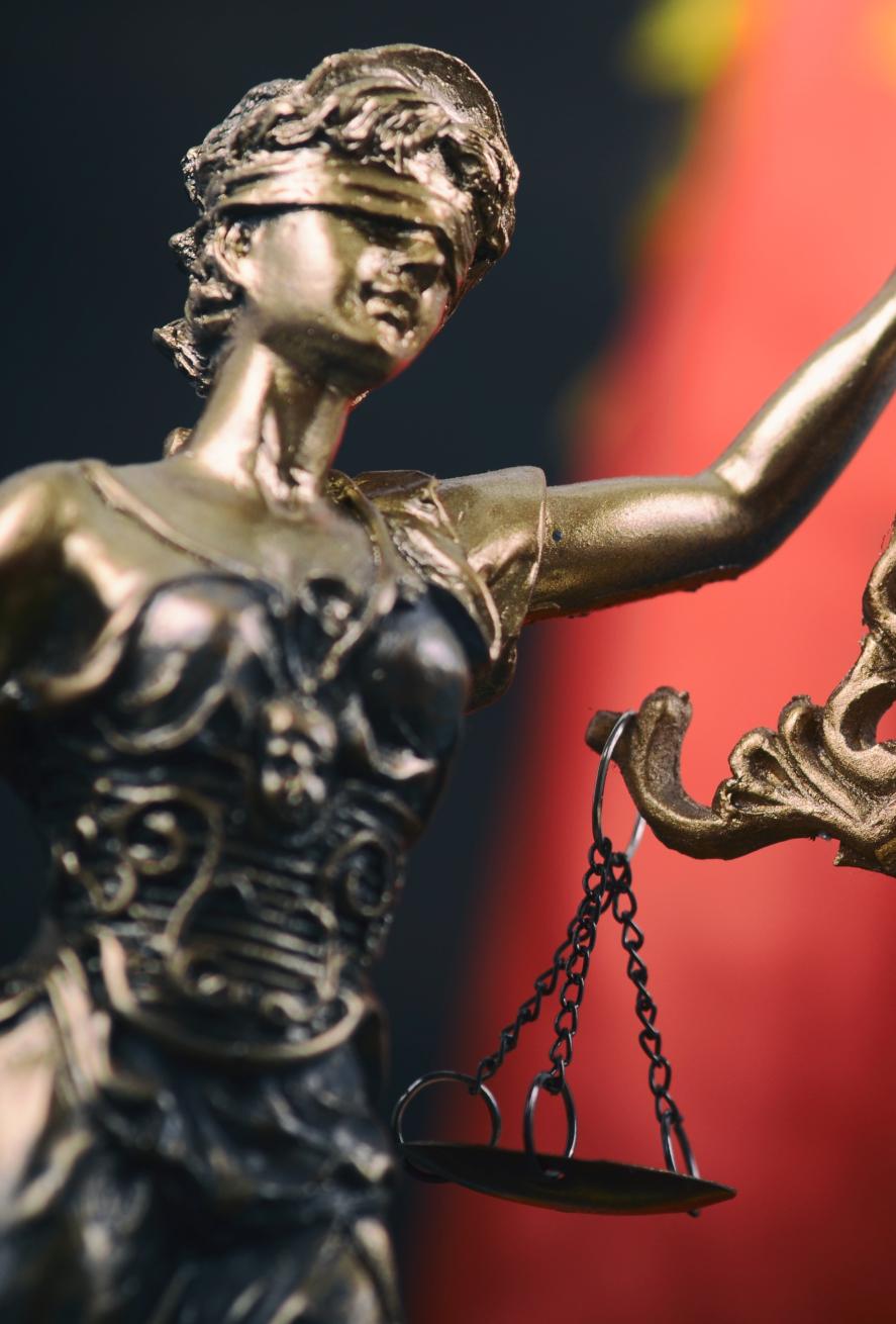 Extradition law, treaties and international law